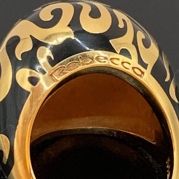 Black Enamel Gold Tone REBECCA Chunky Dome Swirl Pattern Ring Size 6.75 J728 - Picture 5 of 12